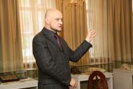 Дмитрий Абрикосов рассказал лю истории своей знаменитой династии и шоколадных лакомствах пушкинской поры. Дмитрий Абрикосов рассказал лю истории своей знаменитой династии и шоколадных лакомствах пушкинской поры.