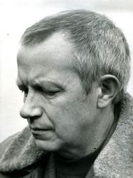 Художник Евгений Куманьков. 1980-е. Из семейного архива. Художник Евгений Куманьков. 1980-е. Из семейного архива.