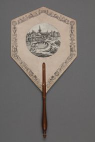 Театральное опахало ("экран") с изображением городского пейзажа. 1815-1818. Франция Театральное опахало ("экран") с изображением городского пейзажа. 1815-1818. Франция